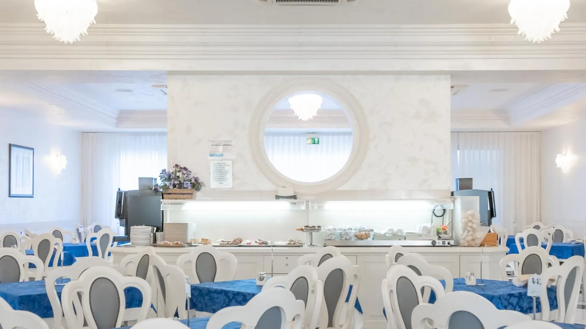Hotel Croce Di Malta E Mexico Cesenatico Italy