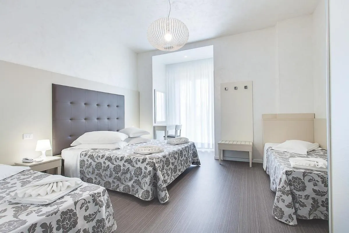 Hotel Croce Di Malta E Mexico Cesenatico