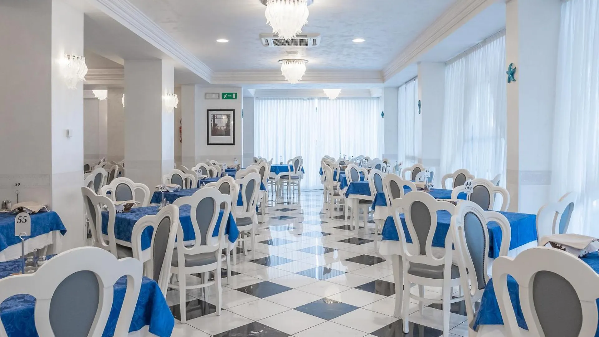 ***  Hotel Croce Di Malta E Mexico Cesenatico Italy