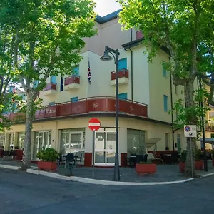 3* Hotel Arno